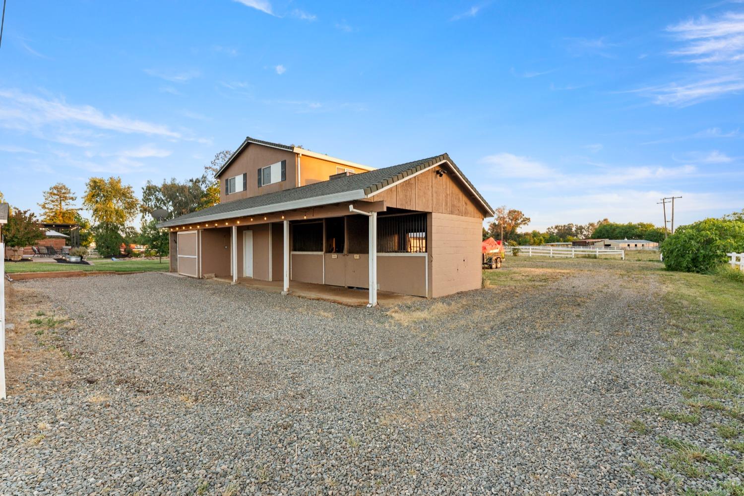 Detail Gallery Image 87 of 99 For 11750 Cresthill Dr, Elk Grove,  CA 95624 - 4 Beds | 2 Baths