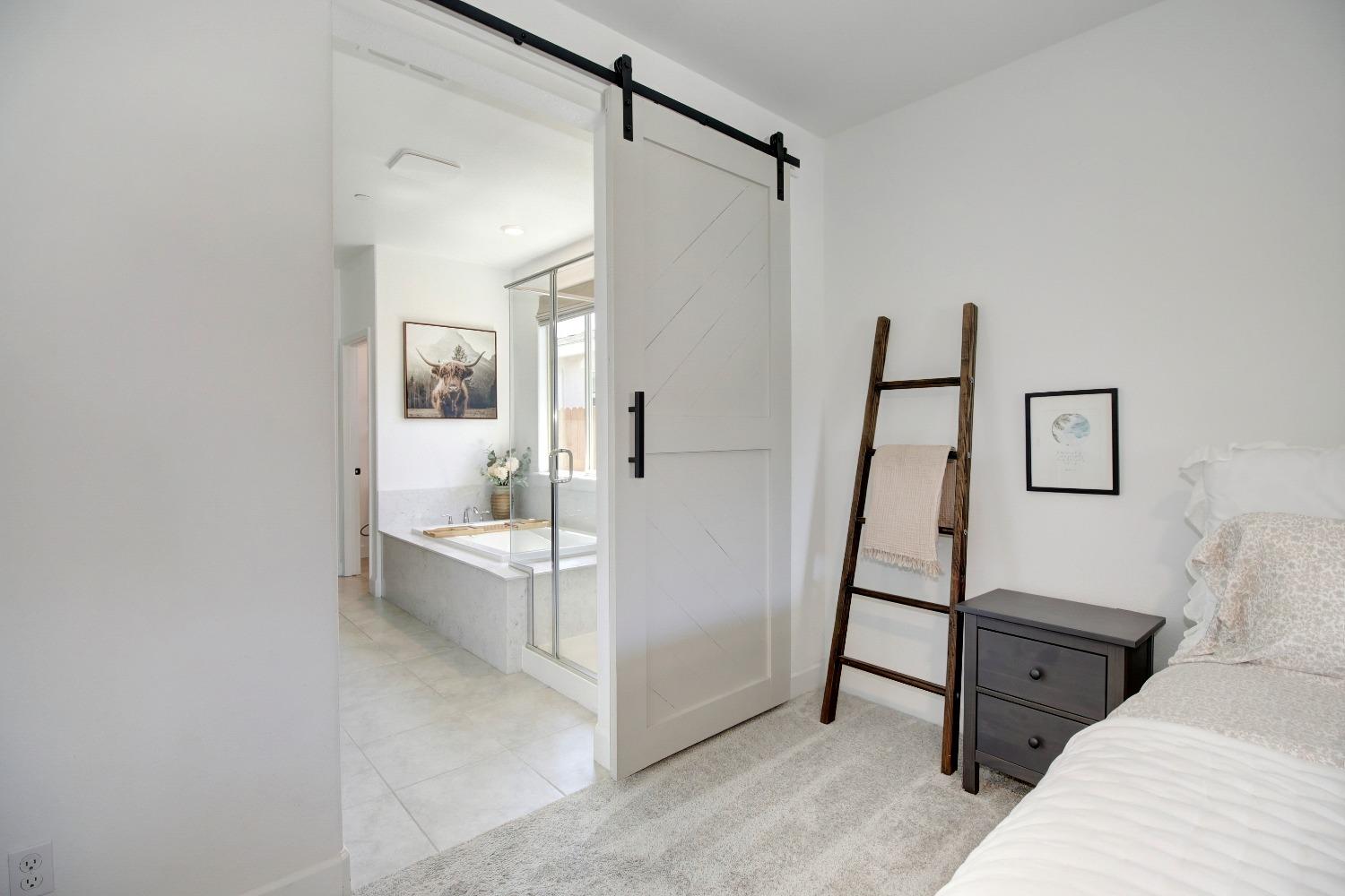 Detail Gallery Image 23 of 54 For 5480 Fandango Loop, Roseville,  CA 95747 - 4 Beds | 2/1 Baths