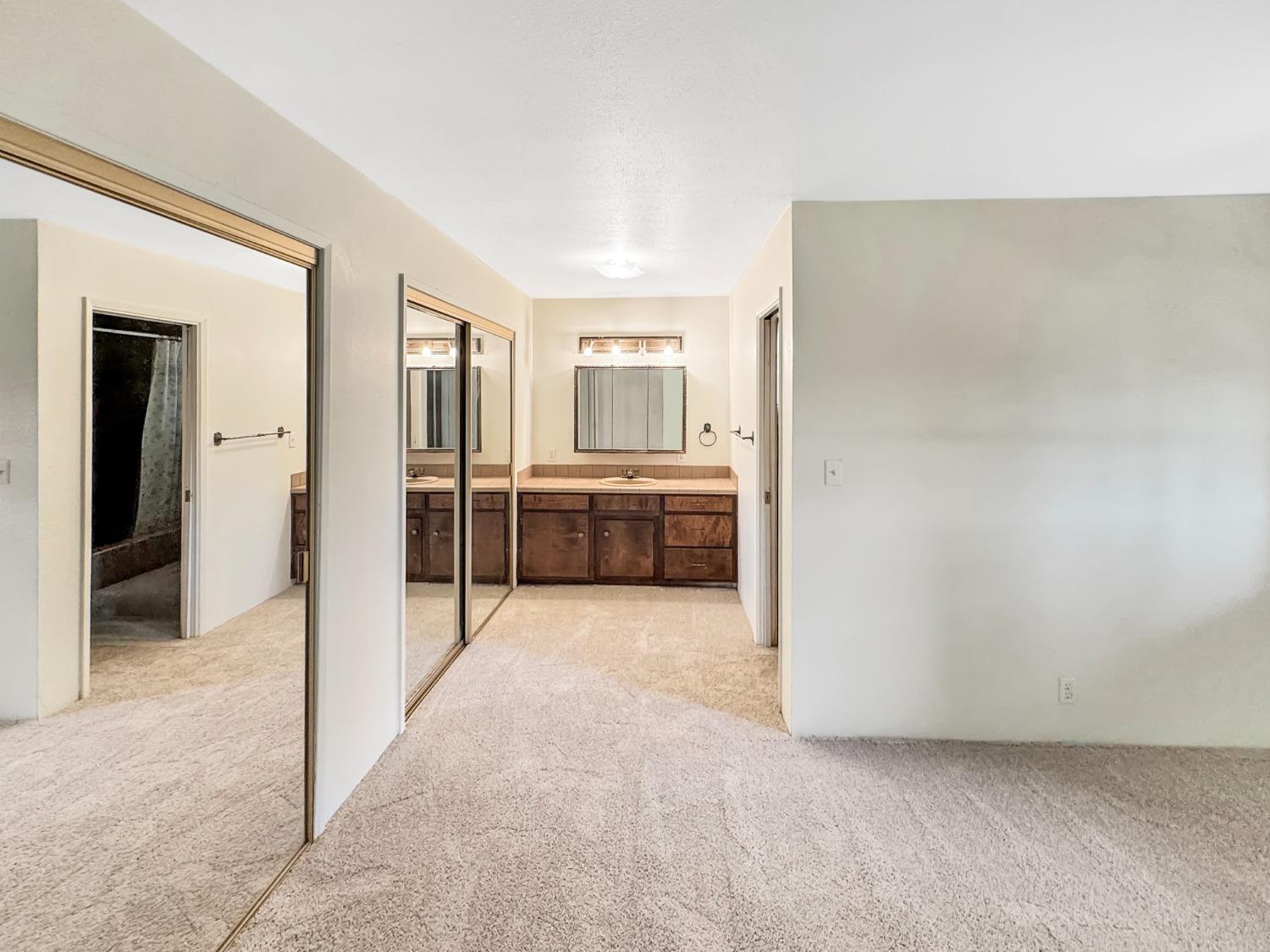 Detail Gallery Image 12 of 22 For 224 Manor Dr, Grass Valley,  CA 95945 - 3 Beds | 2/1 Baths