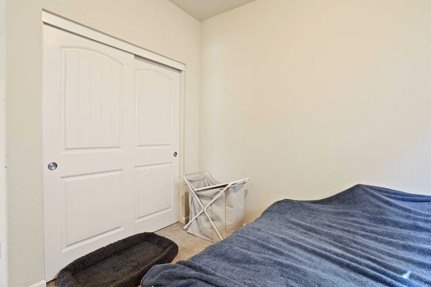 Detail Gallery Image 10 of 41 For 13311 Fountain Dr, Waterford,  CA 95386 - 3 Beds | 2 Baths