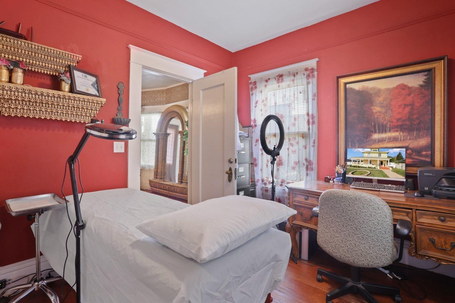 Detail Gallery Image 34 of 52 For 625 E Pine St, Lodi,  CA 95240 - 4 Beds | 2 Baths