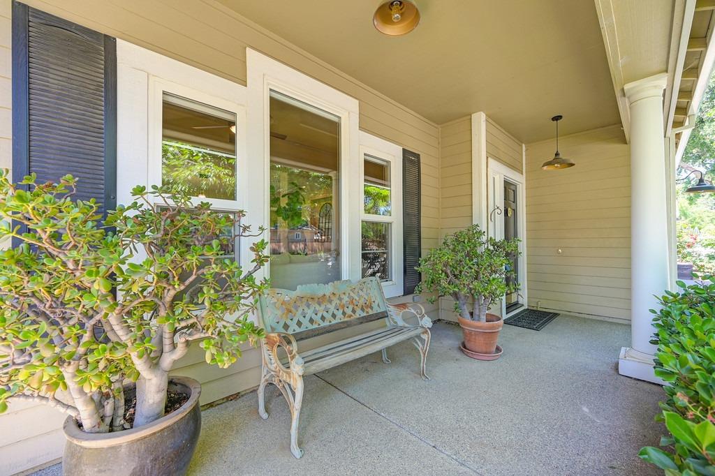 Detail Gallery Image 5 of 80 For 815 La Paz Dr, Davis,  CA 95618 - 4 Beds | 3 Baths
