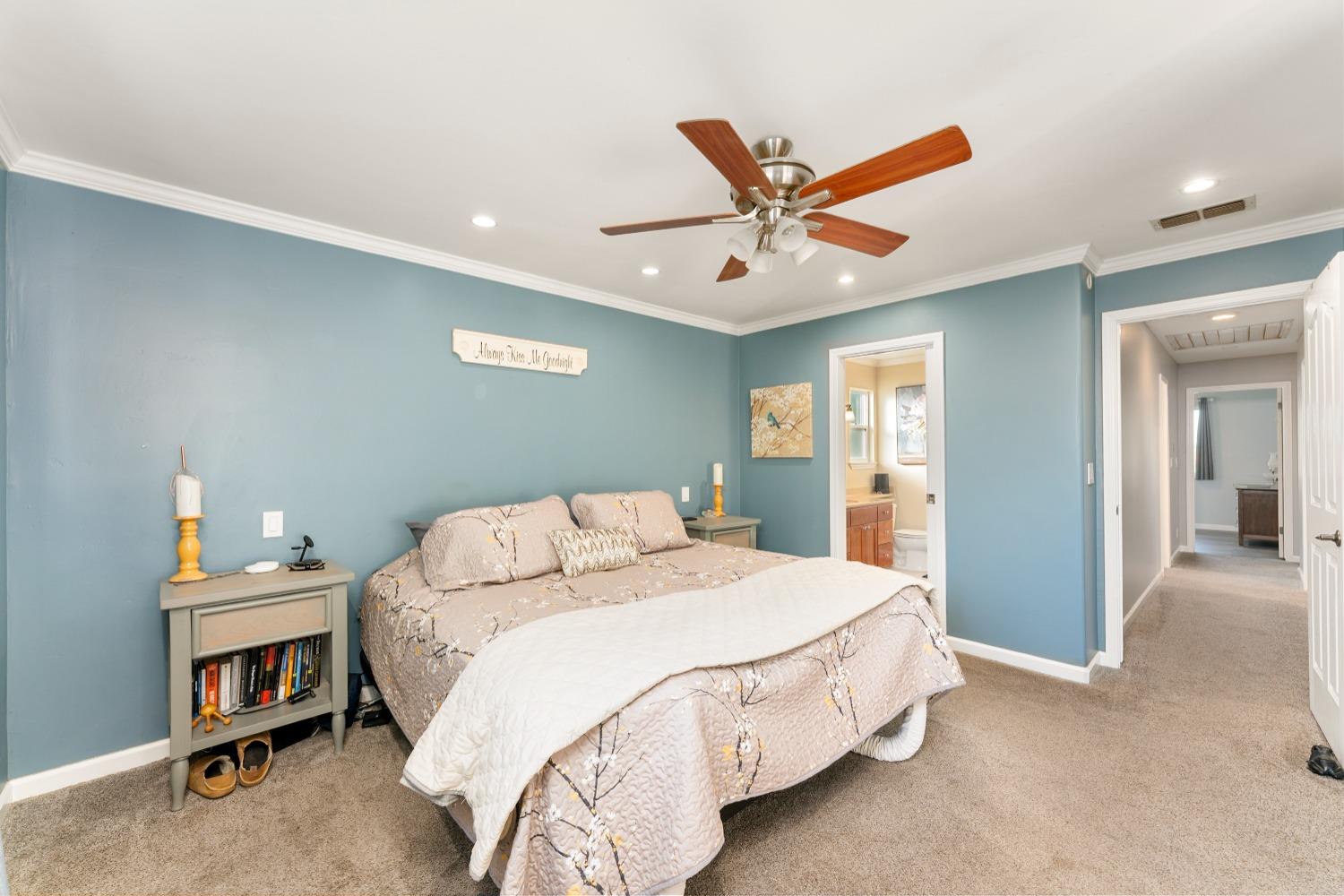 Detail Gallery Image 42 of 99 For 11750 Cresthill Dr, Elk Grove,  CA 95624 - 4 Beds | 2 Baths