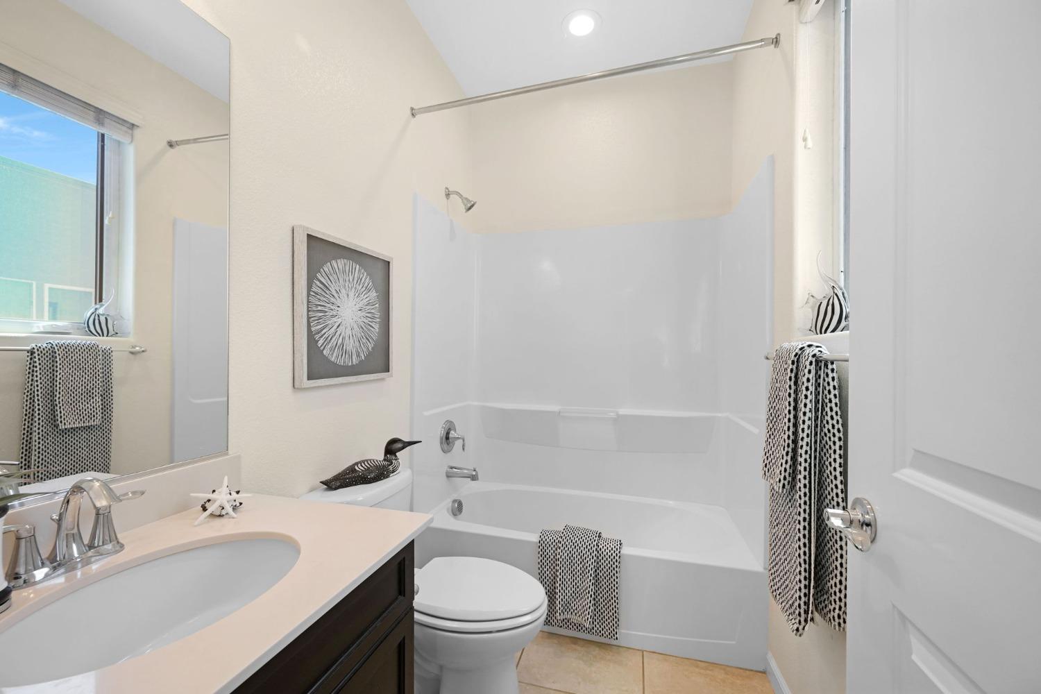 Detail Gallery Image 28 of 46 For 5516 El Dorado Ln, Dublin,  CA 94568 - 3 Beds | 4 Baths