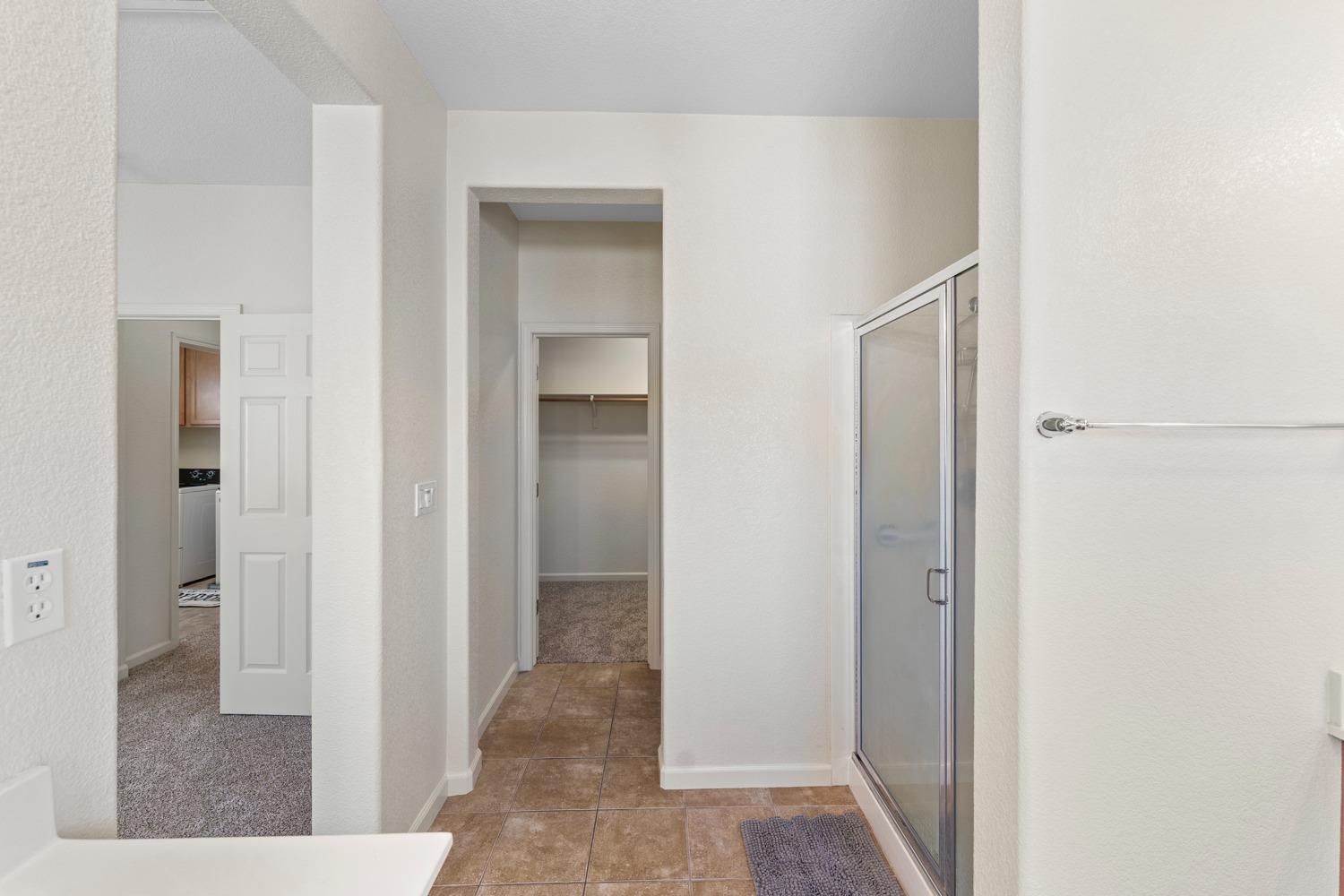 Detail Gallery Image 28 of 49 For 1869 Mammoth Way, Sacramento,  CA 95834 - 3 Beds | 3 Baths