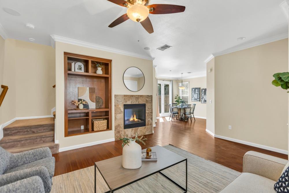 Detail Gallery Image 8 of 51 For 7885 Monaldo Walk, Sacramento,  CA 95823 - 3 Beds | 2/1 Baths
