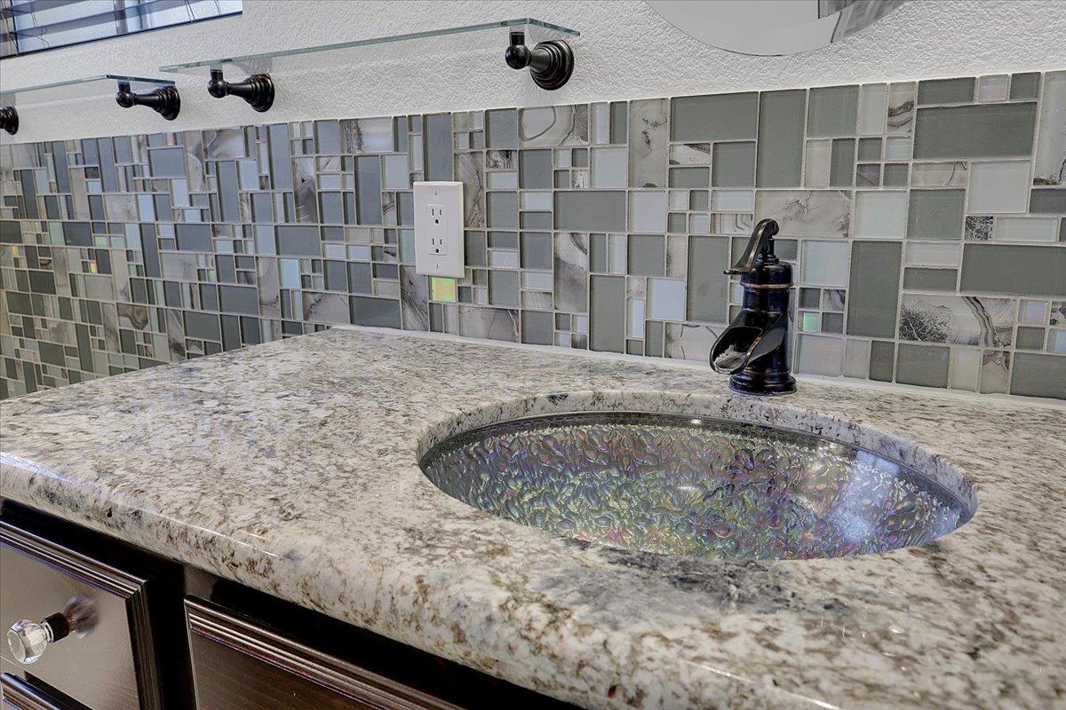 Detail Gallery Image 30 of 69 For 5078 Western Ave, Olivehurst,  CA 95961 - 3 Beds | 2 Baths