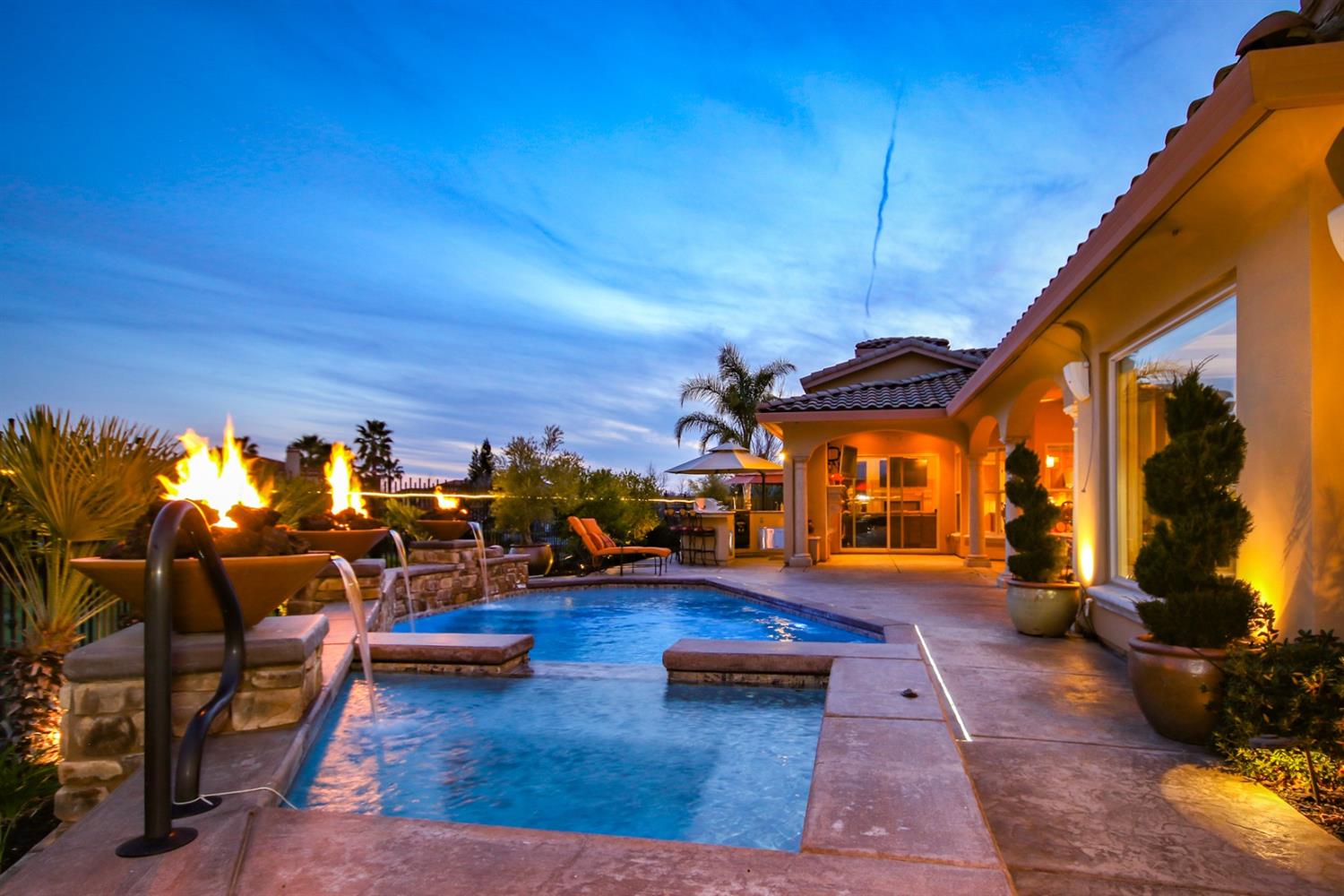 Detail Gallery Image 11 of 80 For 8618 Hawkstone Ct, Roseville,  CA 95747 - 4 Beds | 4/1 Baths