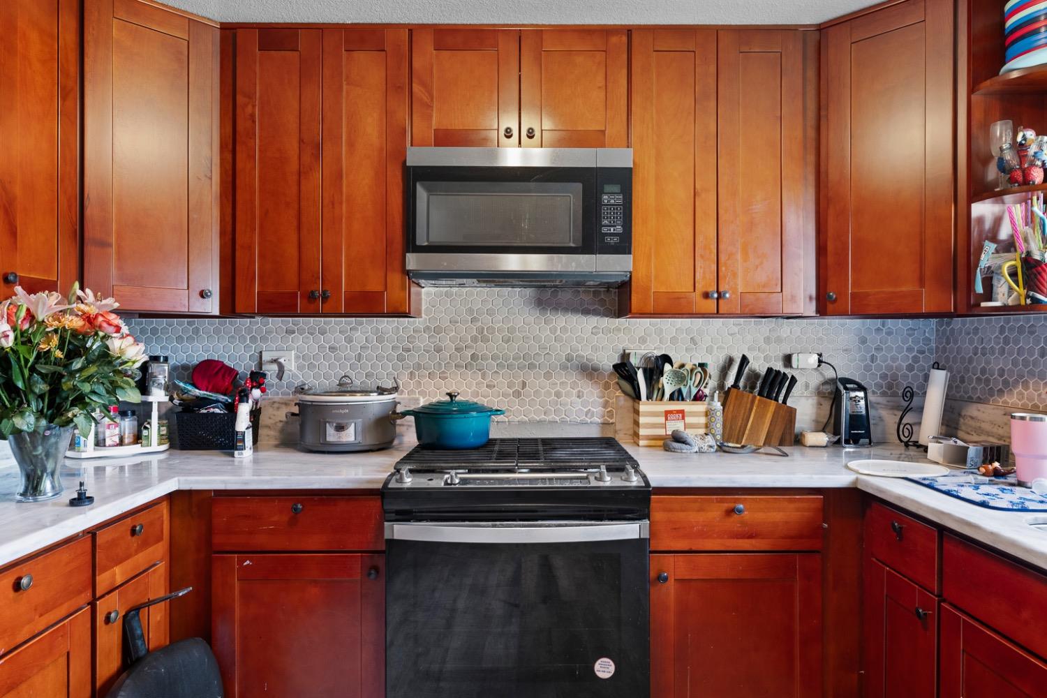 Detail Gallery Image 13 of 42 For 1013 Jay St, Olivehurst,  CA 95961 - 3 Beds | 2 Baths