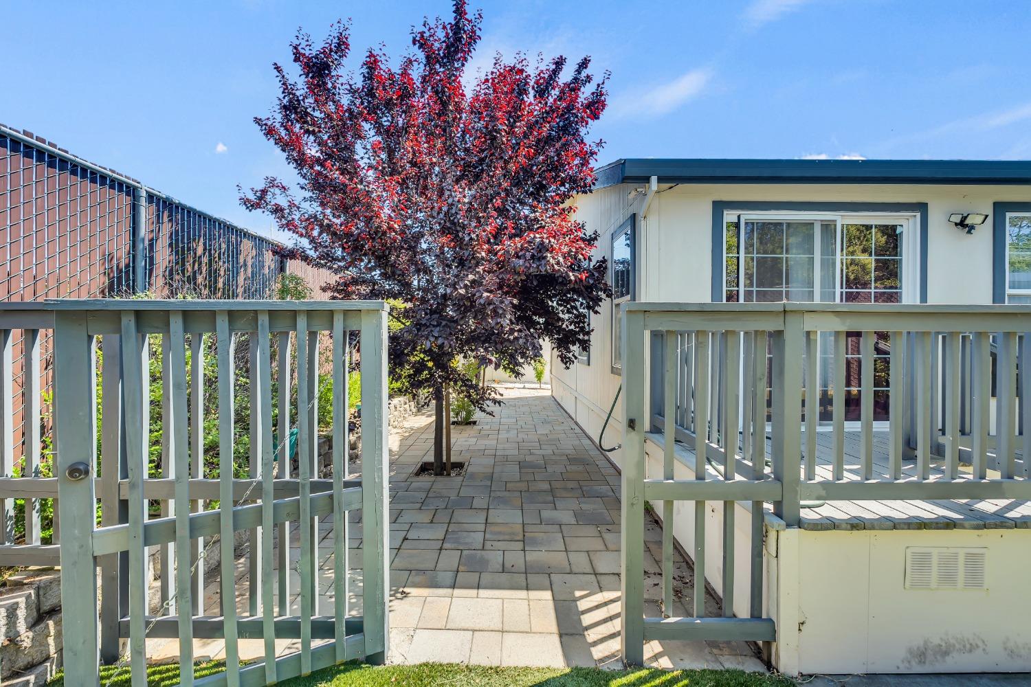 Detail Gallery Image 26 of 36 For 6417 Capital Cir 9, Sacramento,  CA 95828 - 3 Beds | 2 Baths