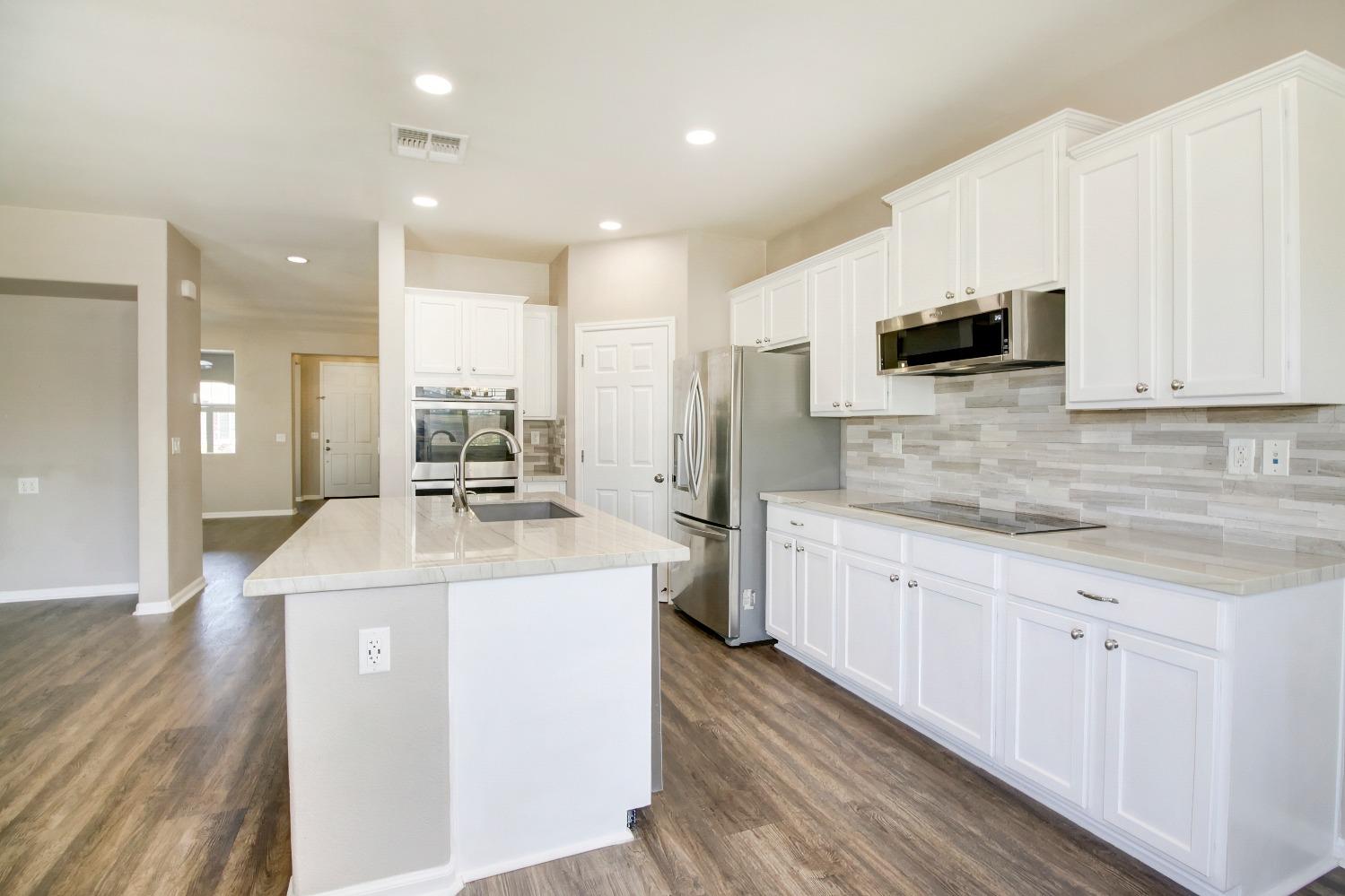 Detail Gallery Image 18 of 47 For 2337 Lockton Dr, Roseville,  CA 95747 - 3 Beds | 2 Baths