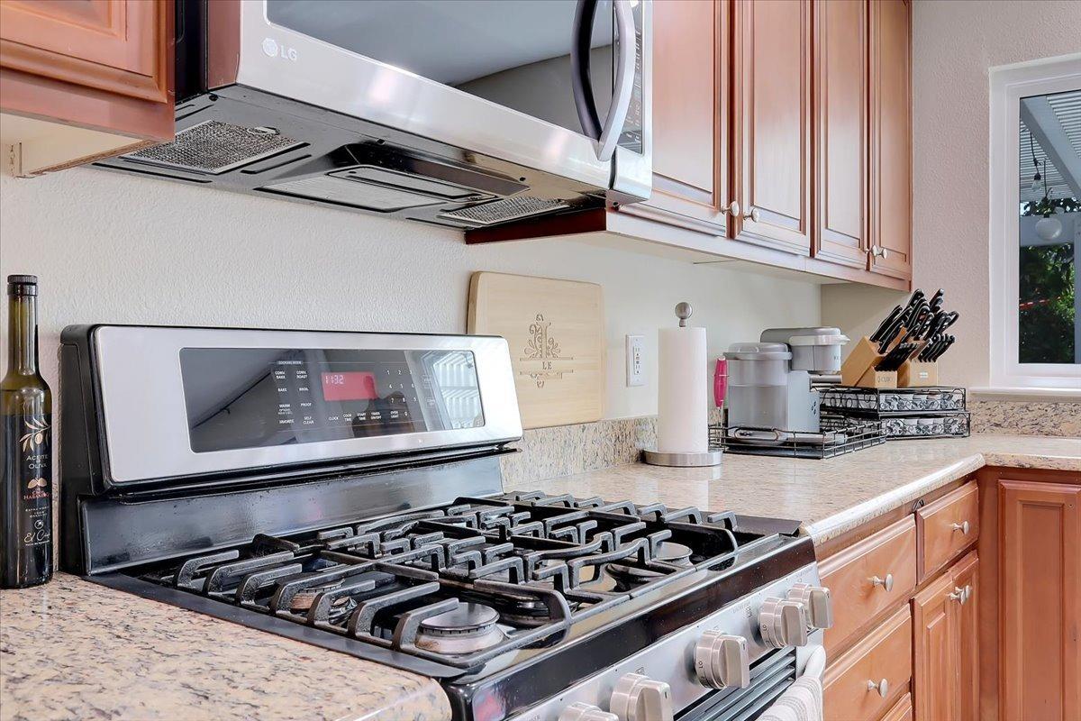 Detail Gallery Image 30 of 93 For 516 Radisson Dr, Yuba City,  CA 95991 - 5 Beds | 3 Baths