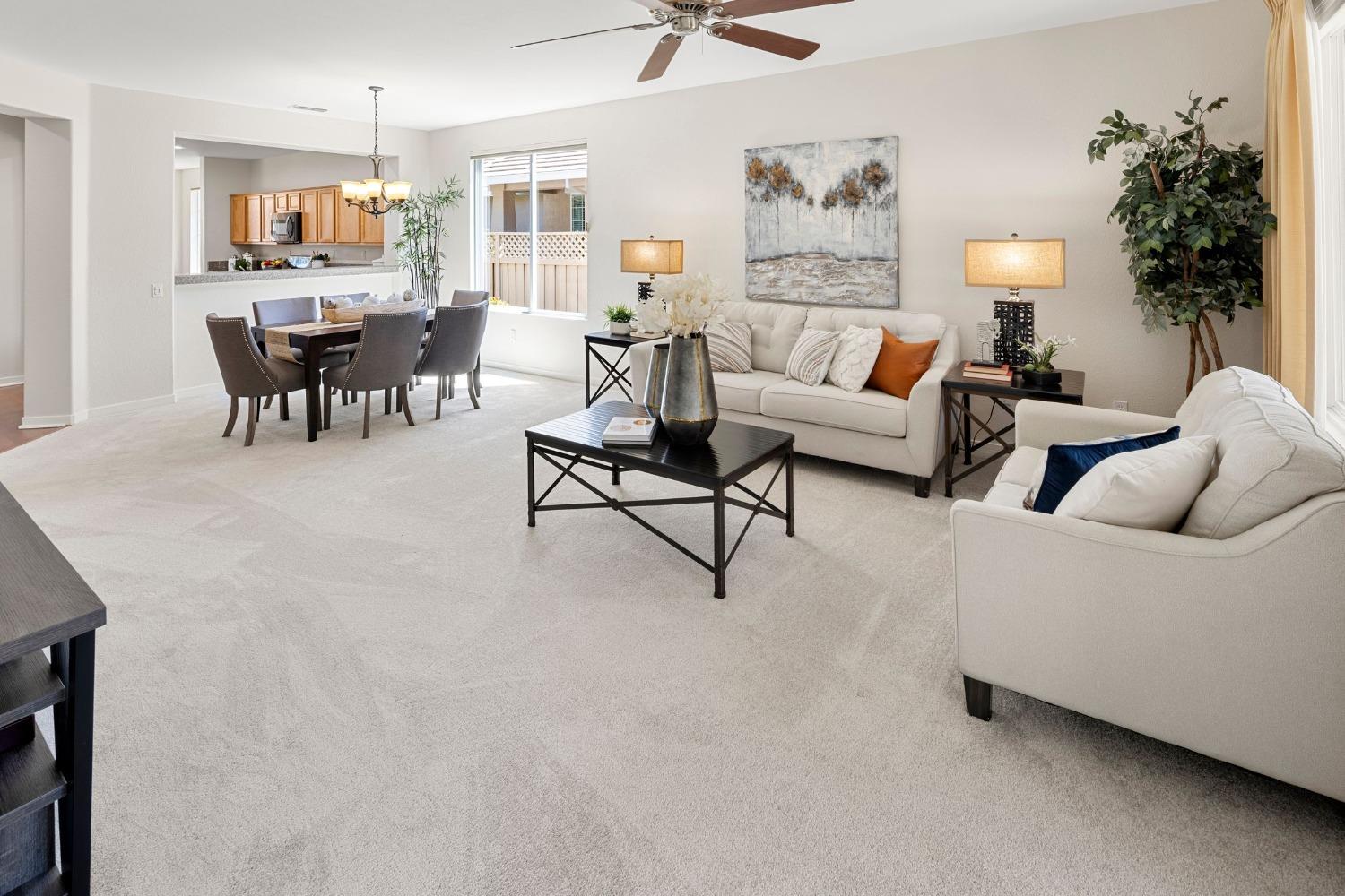 Detail Gallery Image 19 of 42 For 1239 Hawthorne Ln, Lincoln,  CA 95648 - 2 Beds | 2 Baths