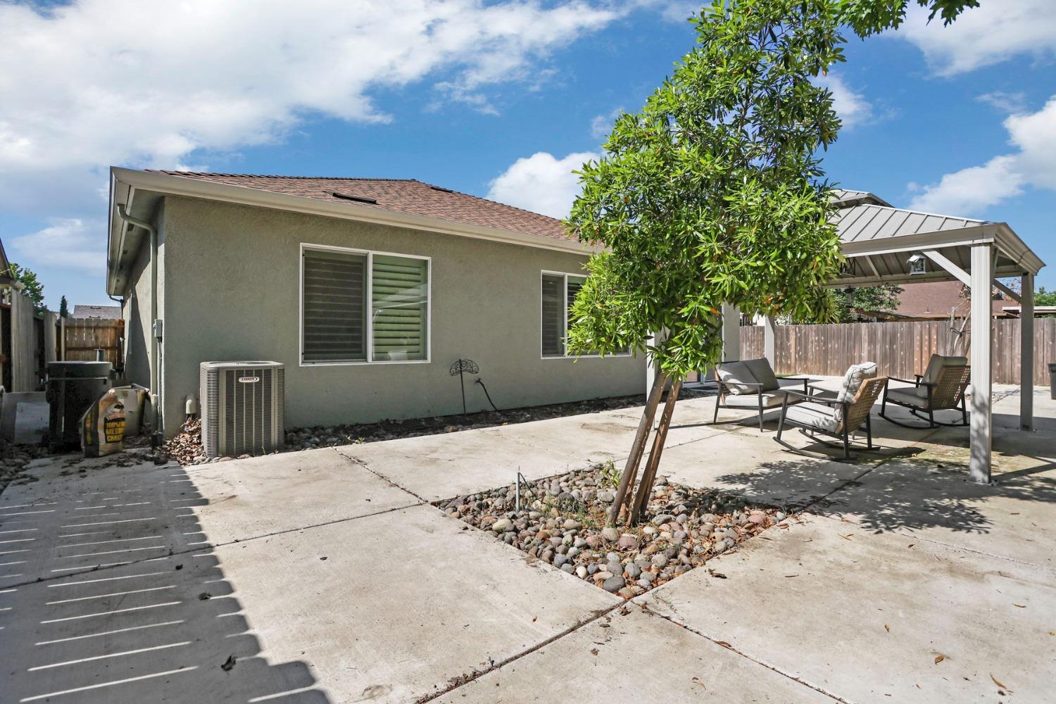 Detail Gallery Image 38 of 41 For 13311 Fountain Dr, Waterford,  CA 95386 - 3 Beds | 2 Baths
