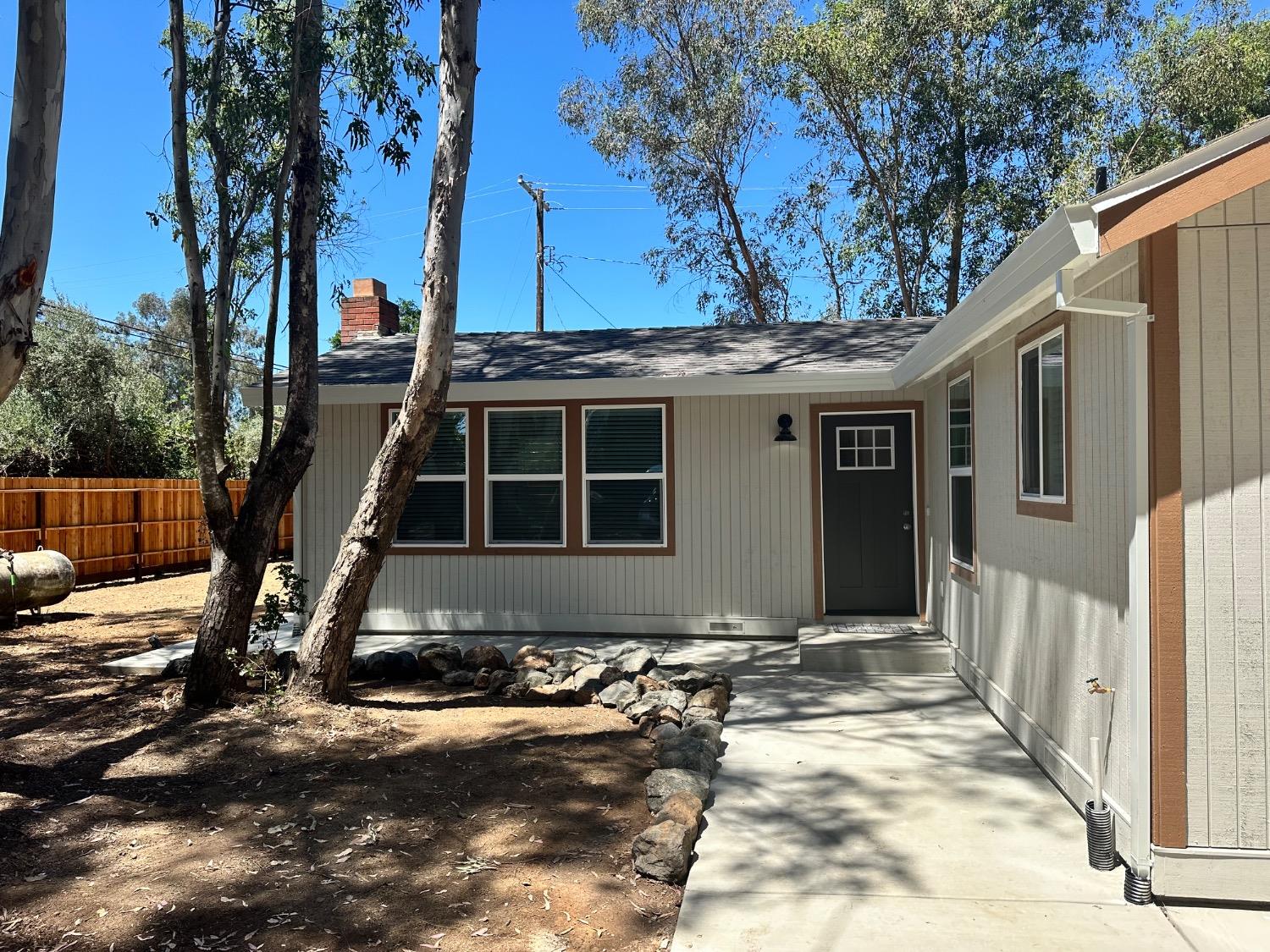 Detail Gallery Image 3 of 44 For 850 Pacific Ave, Rio Oso,  CA 95674 - 3 Beds | 2 Baths