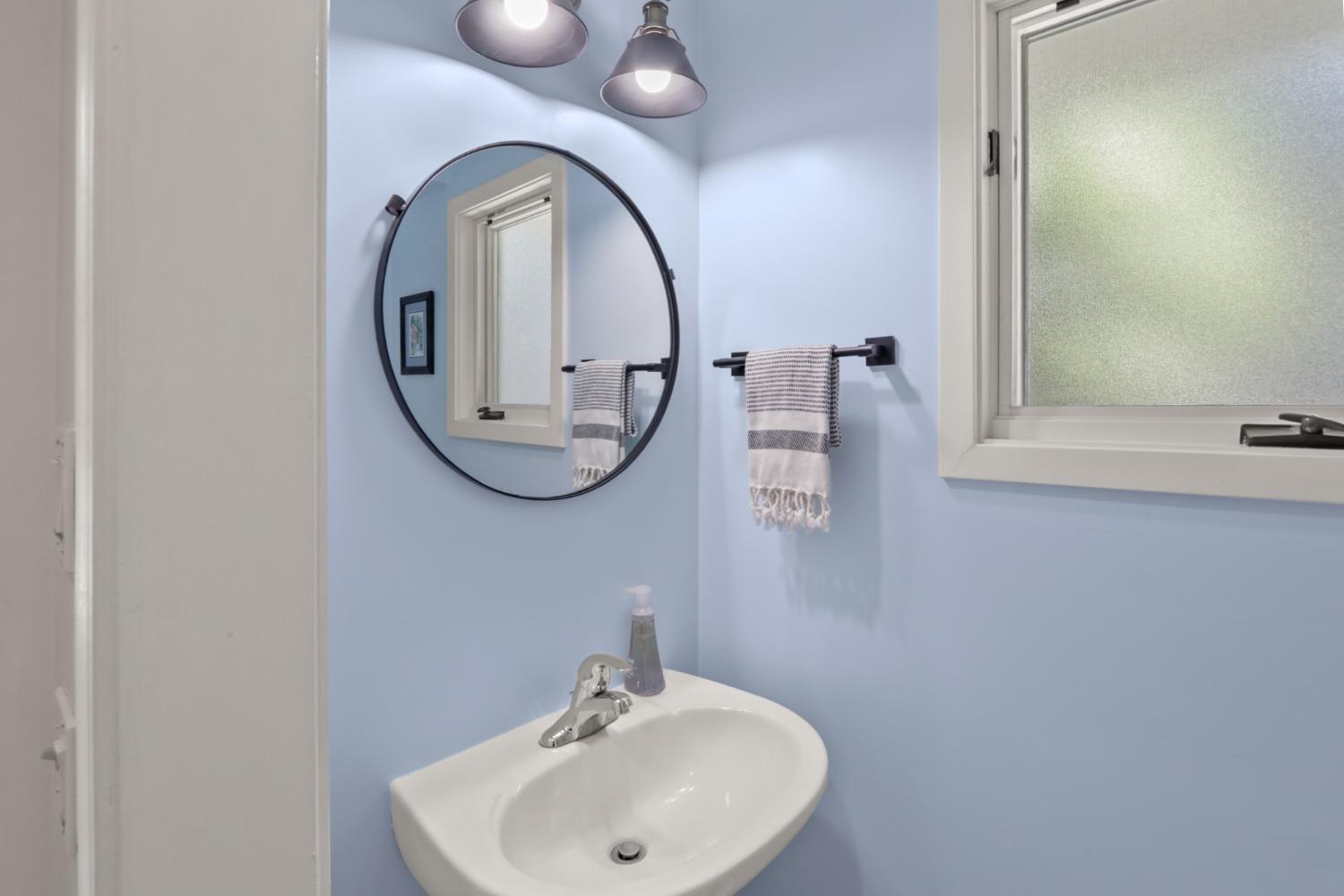 Detail Gallery Image 25 of 68 For 120 Clunie Dr, Sacramento,  CA 95864 - 4 Beds | 3/1 Baths