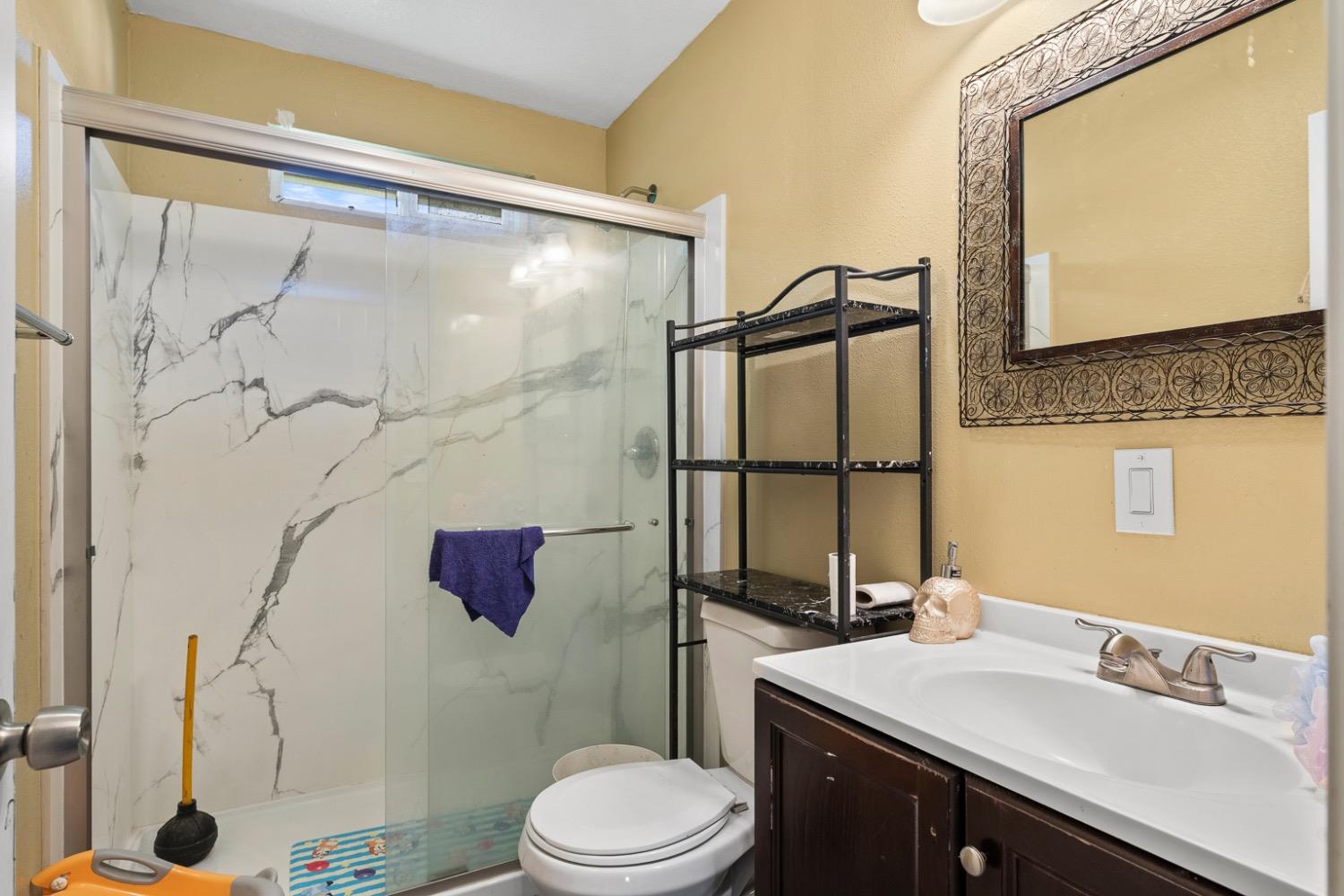 Detail Gallery Image 9 of 42 For 1013 Jay St, Olivehurst,  CA 95961 - 3 Beds | 2 Baths
