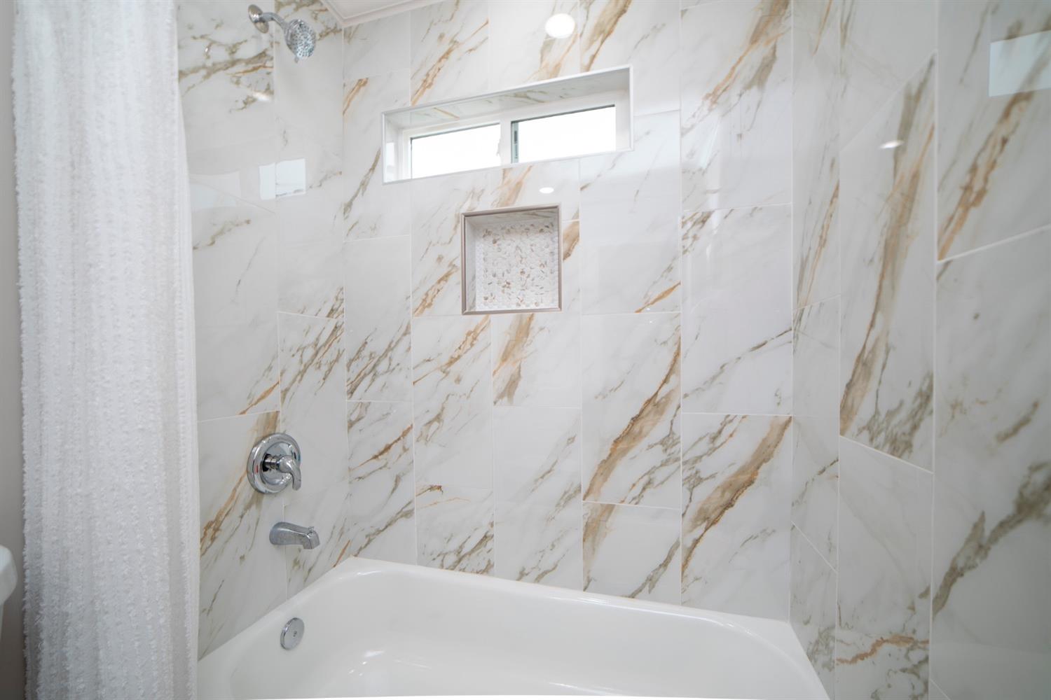 Detail Gallery Image 16 of 70 For 2729 Rio Linda Blvd, Sacramento,  CA 95815 - – Beds | – Baths