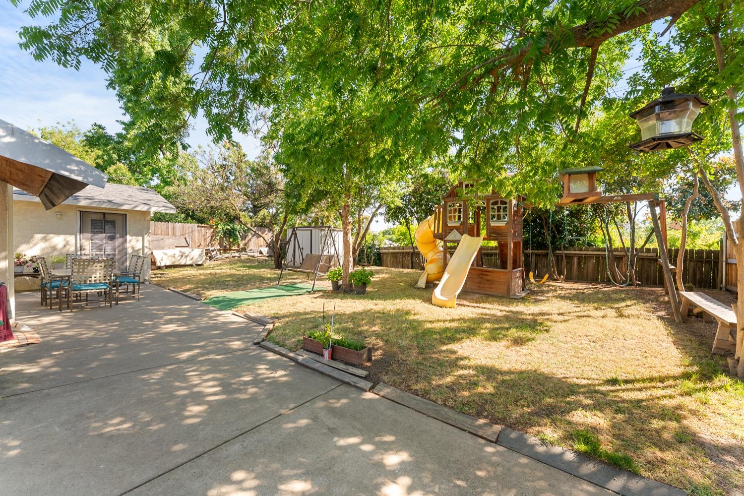 Detail Gallery Image 38 of 52 For 6353 La Cienega Dr, North Highlands,  CA 95660 - 3 Beds | 2 Baths
