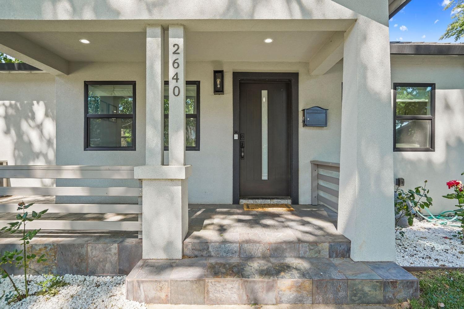 Detail Gallery Image 27 of 27 For 2640 17th St, Sacramento,  CA 95818 - 2 Beds | 2 Baths