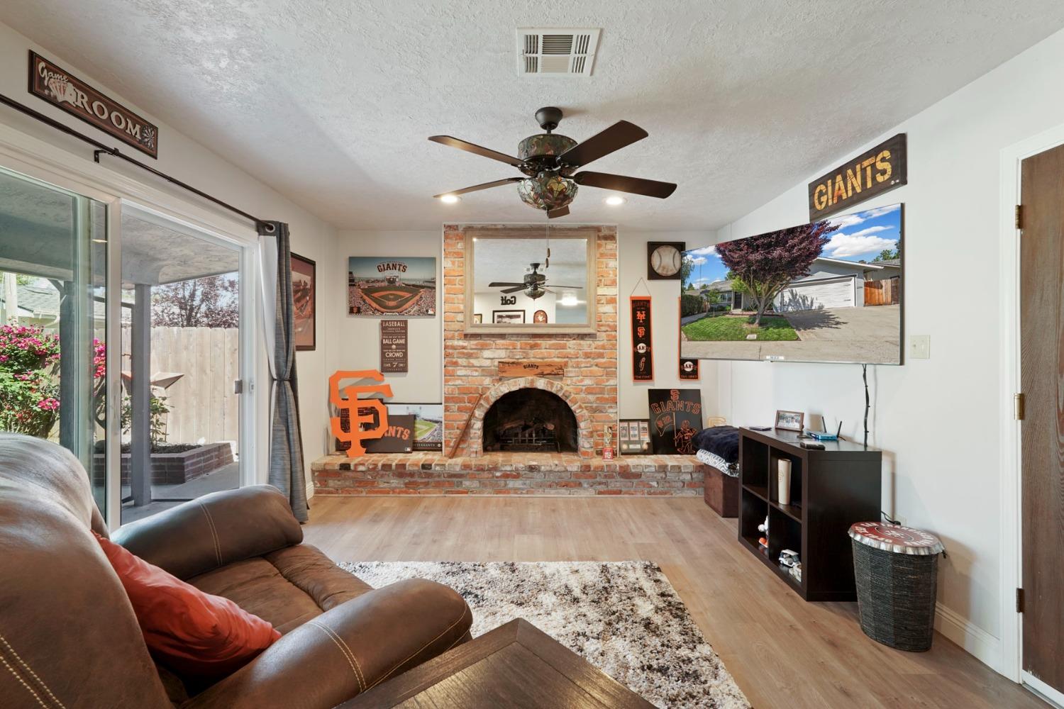 Detail Gallery Image 18 of 43 For 627 Tahoe Dr, Lodi,  CA 95242 - 3 Beds | 2 Baths