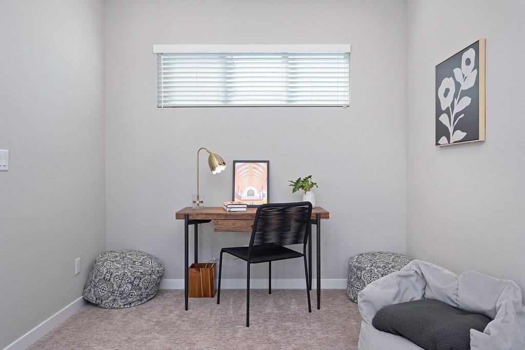 Detail Gallery Image 23 of 89 For 142 Fonseca St, Sacramento,  CA 95816 - 3 Beds | 3/1 Baths