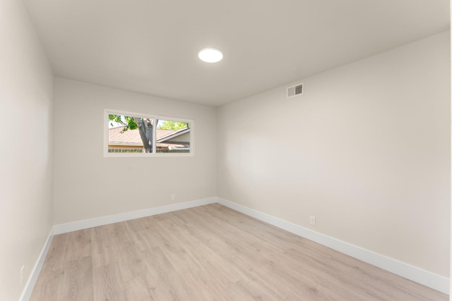 Detail Gallery Image 31 of 60 For 7012 Robin Rd, Fair Oaks,  CA 95628 - 4 Beds | 2 Baths