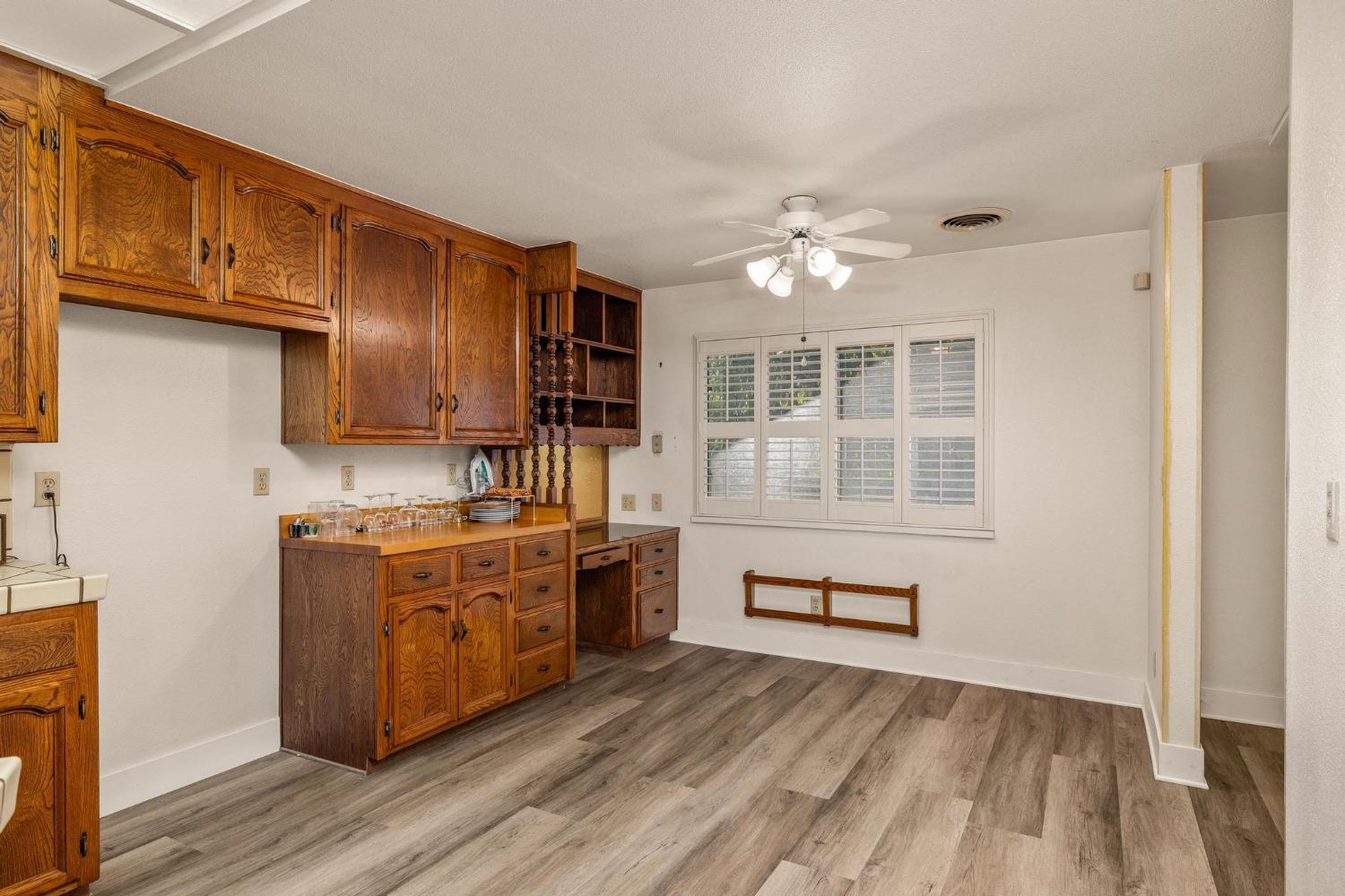 Detail Gallery Image 19 of 53 For 211 N Maple, Manteca,  CA 95336 - 3 Beds | 1 Baths