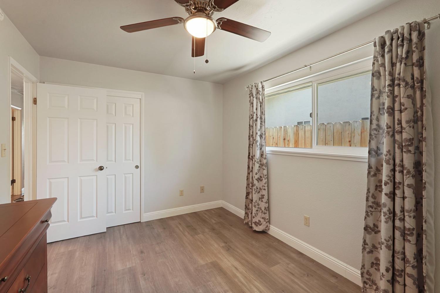 Detail Gallery Image 25 of 43 For 627 Tahoe Dr, Lodi,  CA 95242 - 3 Beds | 2 Baths