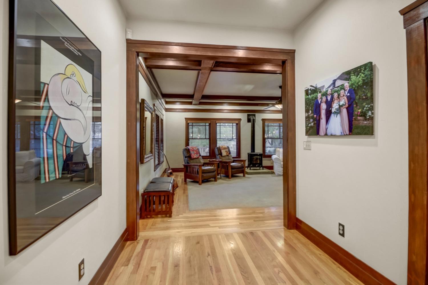 Detail Gallery Image 31 of 73 For 3232 Norris Ave, Sacramento,  CA 95821 - 4 Beds | 3 Baths