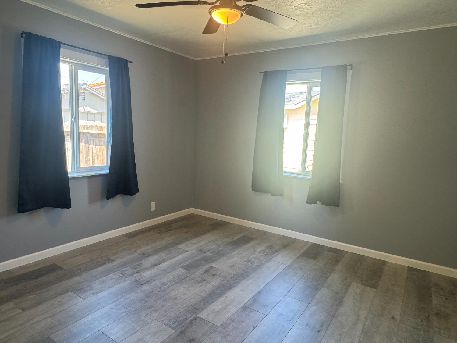 Detail Gallery Image 9 of 22 For 1243 4th St, Los Banos,  CA 93635 - 2 Beds | 1/1 Baths