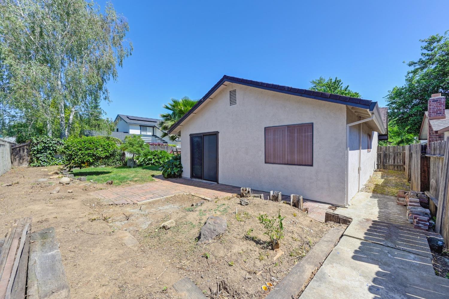 Detail Gallery Image 65 of 69 For 2259 River Trails Cir, Rancho Cordova,  CA 95670 - 3 Beds | 2 Baths
