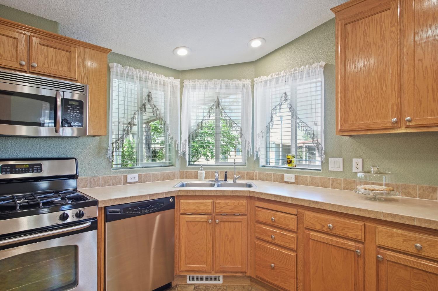 Detail Gallery Image 11 of 28 For 1830 E Yosemite Ave 118, Manteca,  CA 95336 - 2 Beds | 2 Baths