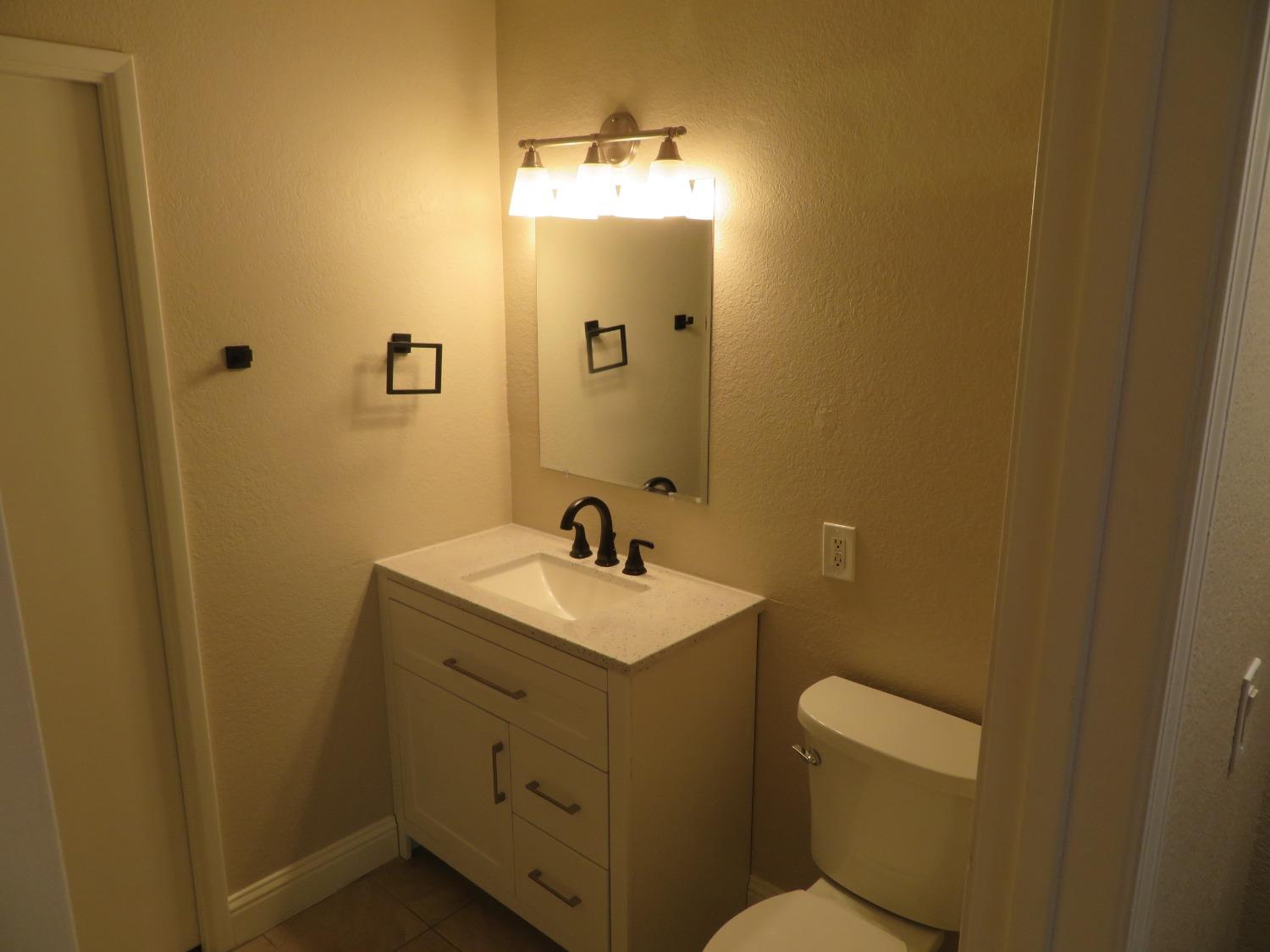 Detail Gallery Image 17 of 28 For 6232 Tishimingo Ct, Citrus Heights,  CA 95621 - 3 Beds | 1/1 Baths