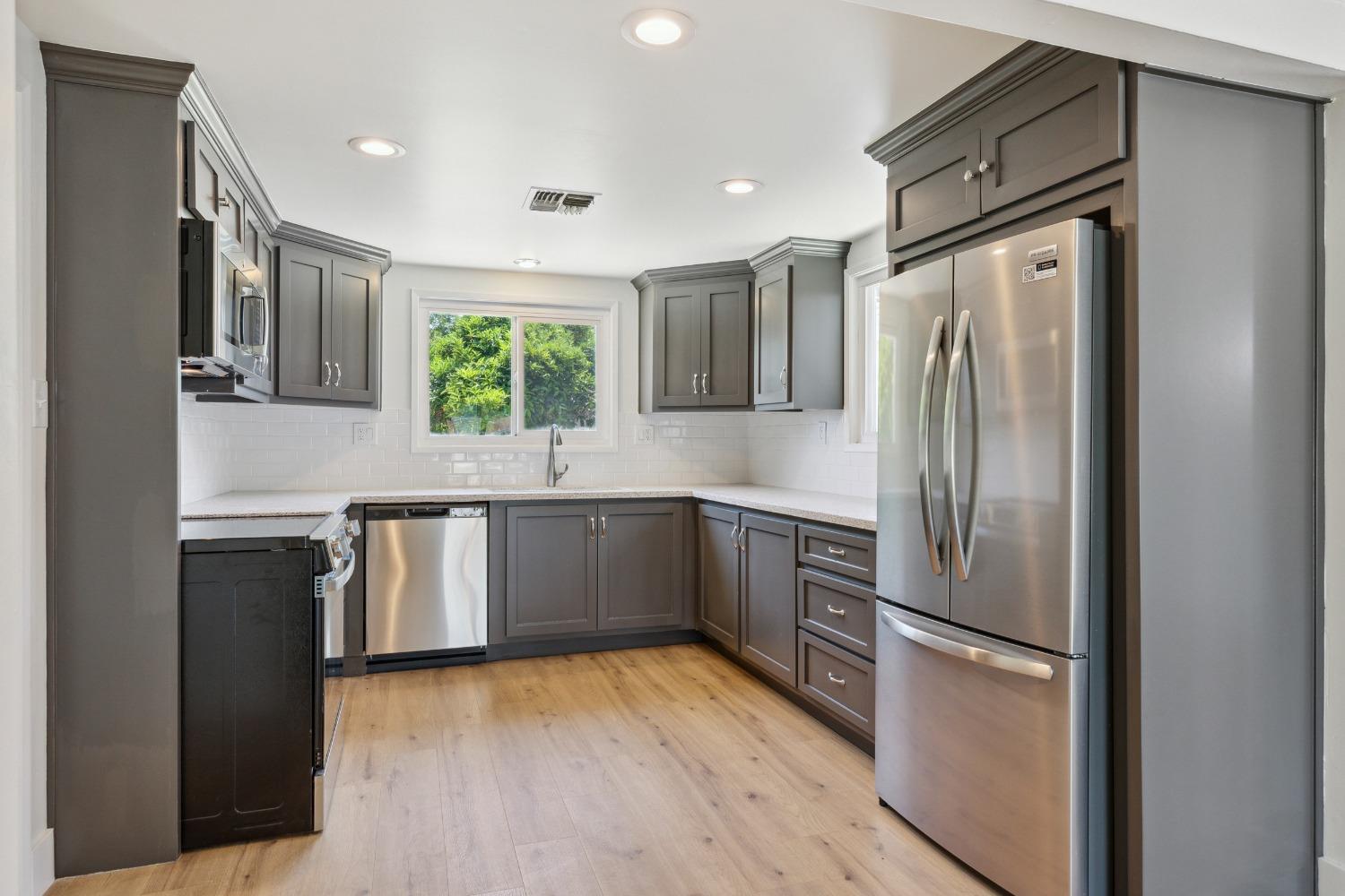 Detail Gallery Image 20 of 44 For 1425 Olive St, Oakdale,  CA 95361 - 3 Beds | 2 Baths