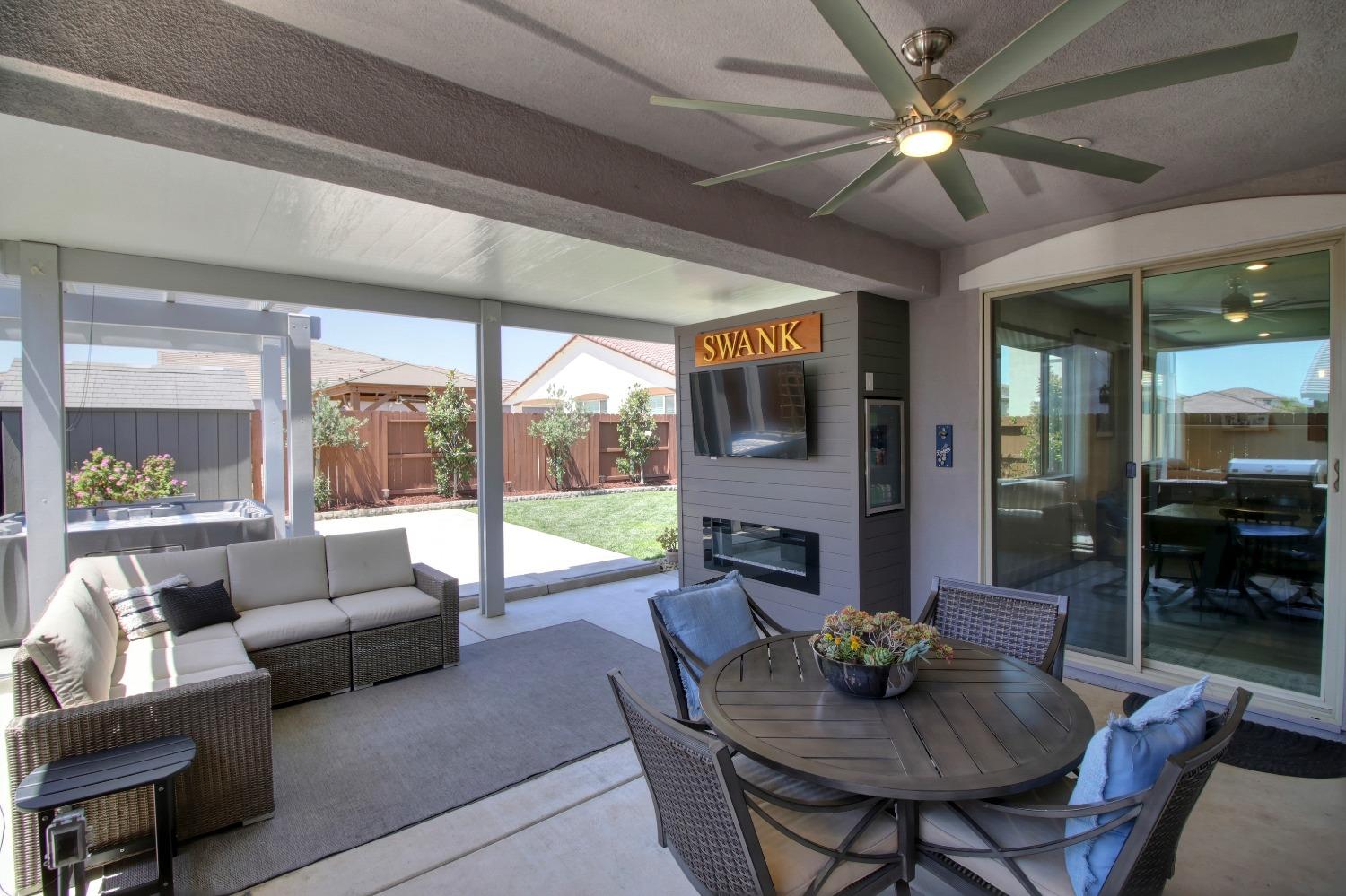 Detail Gallery Image 45 of 54 For 5480 Fandango Loop, Roseville,  CA 95747 - 4 Beds | 2/1 Baths