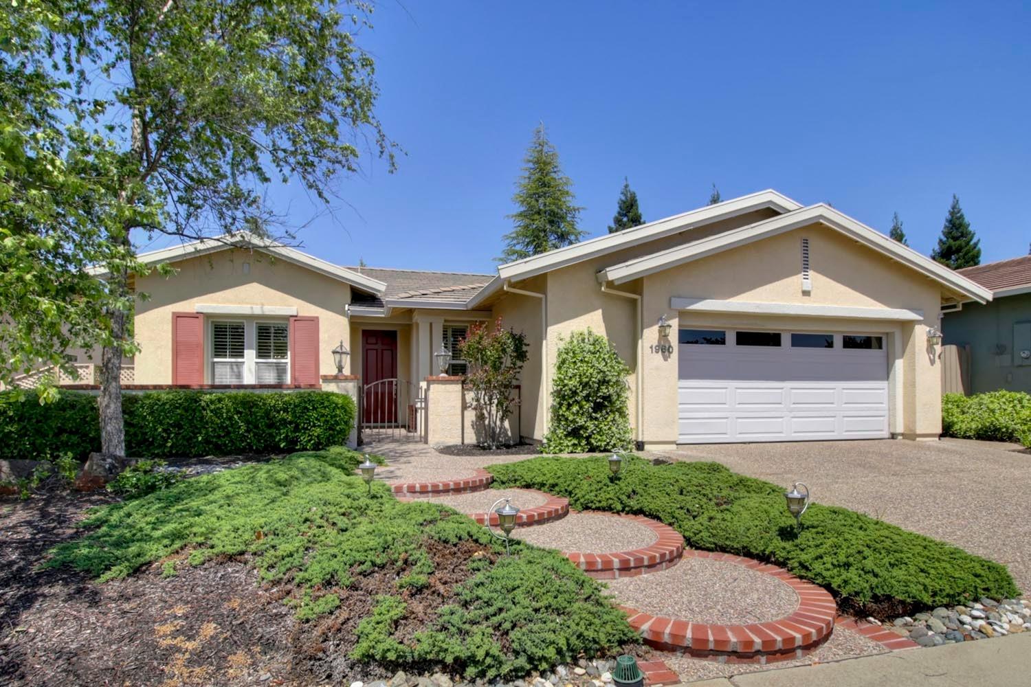 Detail Gallery Image 1 of 44 For 1960 Viola View Ct, Lincoln,  CA 95648 - 2 Beds | 2 Baths