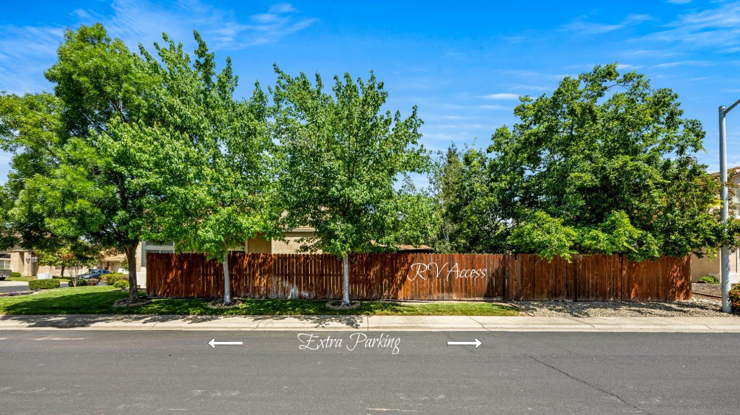 Detail Gallery Image 6 of 42 For 2106 Cargill Way, Roseville,  CA 95747 - 4 Beds | 2/1 Baths