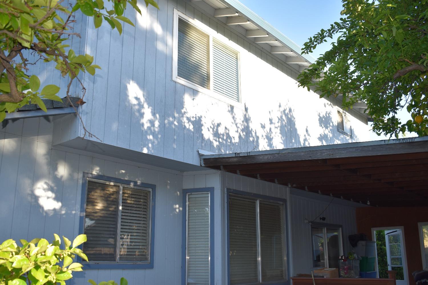 Detail Gallery Image 2 of 11 For 9581 E Colington Pl, Stockton,  CA 95209 - 6 Beds | 3 Baths