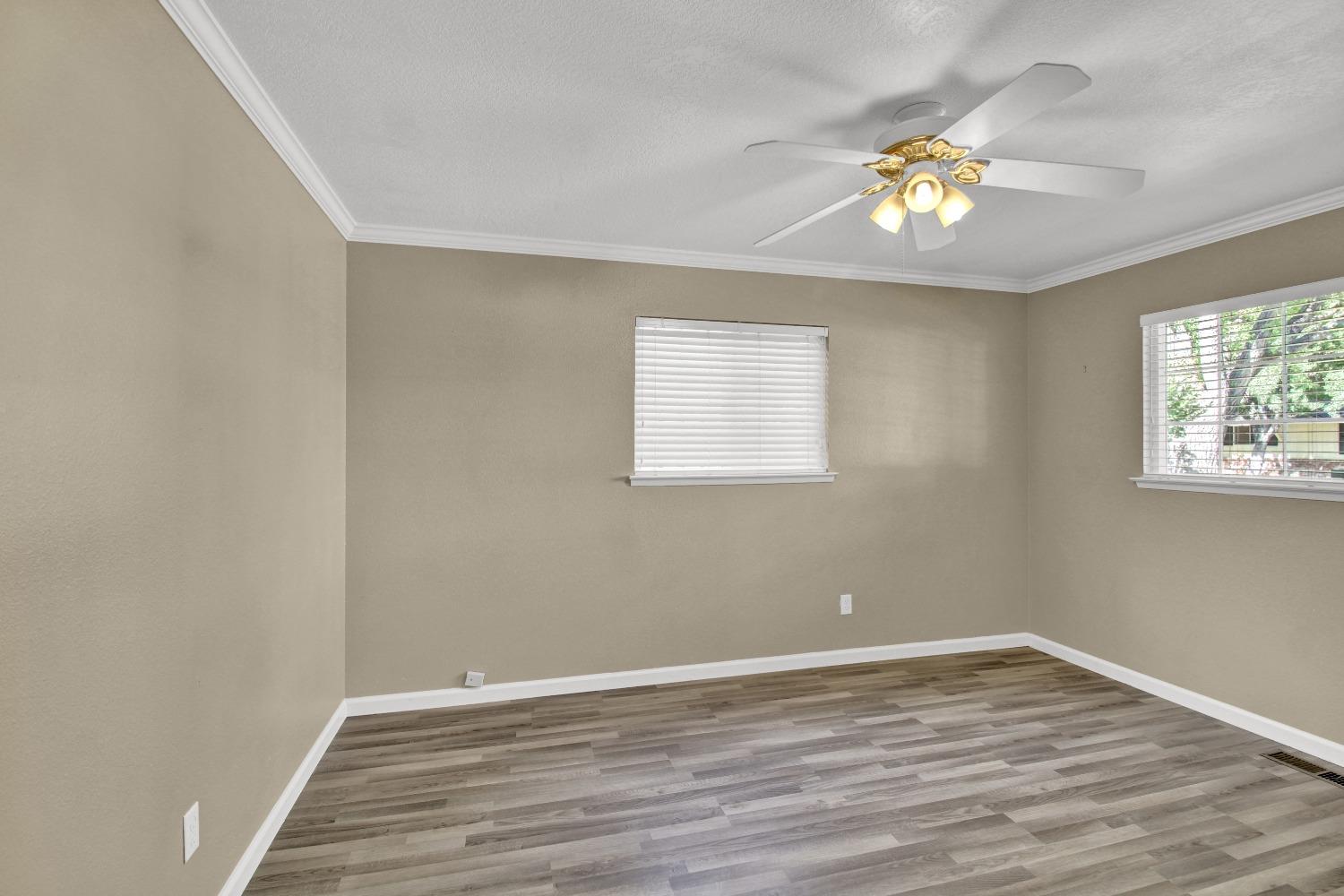 Detail Gallery Image 37 of 44 For 2805 Sheffield Ln, Modesto,  CA 95350 - 3 Beds | 2 Baths