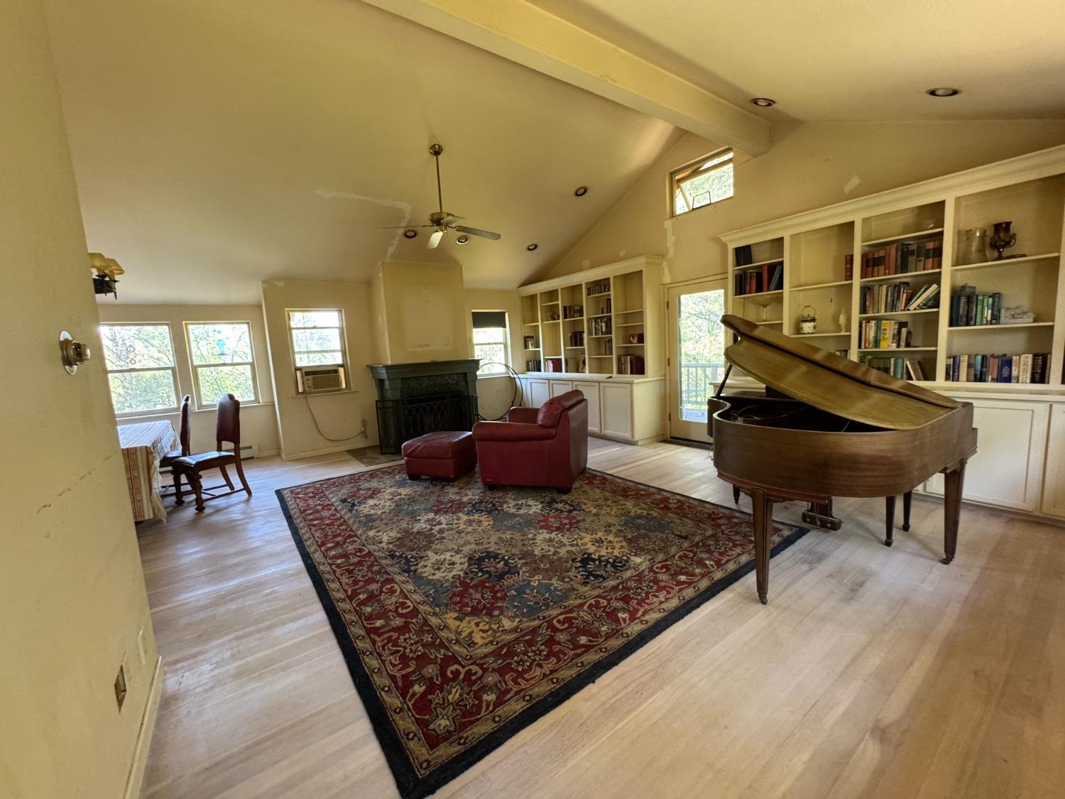 Detail Gallery Image 11 of 48 For 13375 Rue Montaigne, Oregon House,  CA 95962 - 3 Beds | 3 Baths