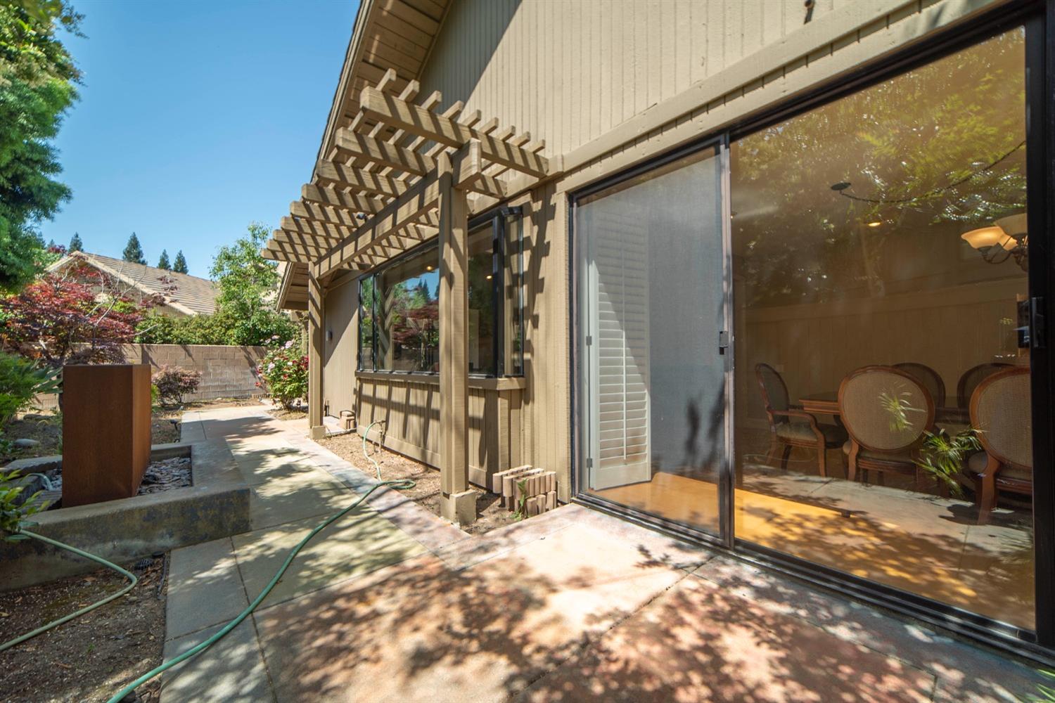 Detail Gallery Image 84 of 94 For 11457 Huntington Village Ln, Gold River,  CA 95670 - 4 Beds | 4/2 Baths