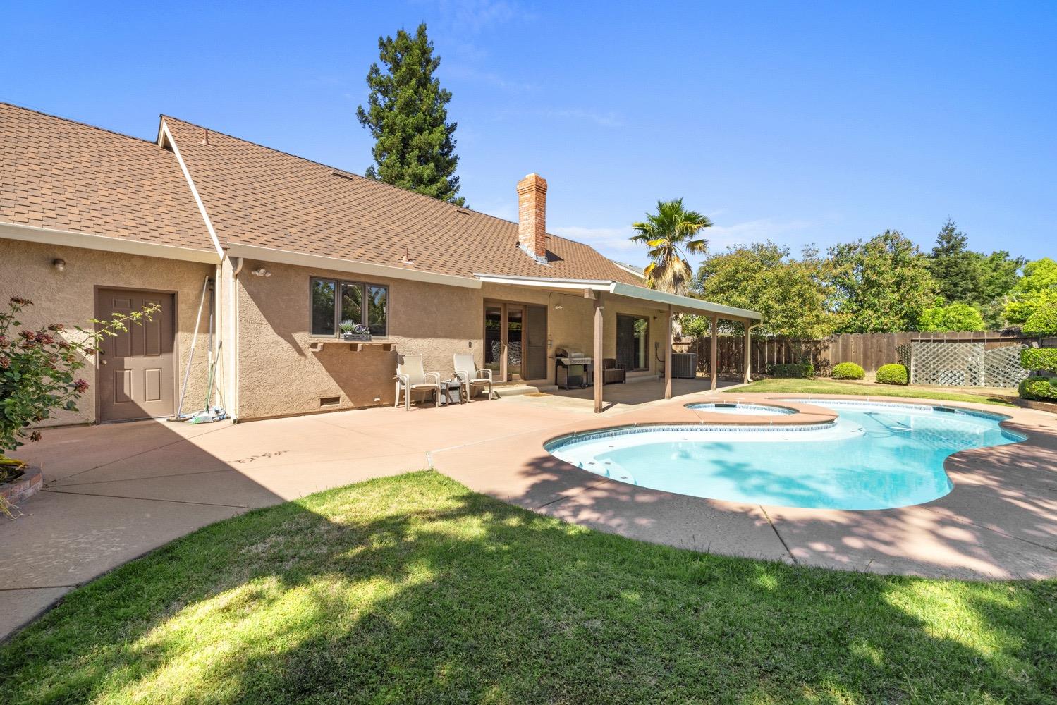 Veneman Avenue, Modesto, California image 40