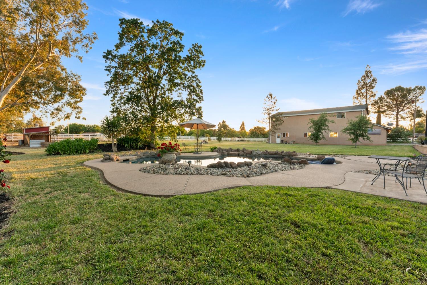 Detail Gallery Image 78 of 99 For 11750 Cresthill Dr, Elk Grove,  CA 95624 - 4 Beds | 2 Baths