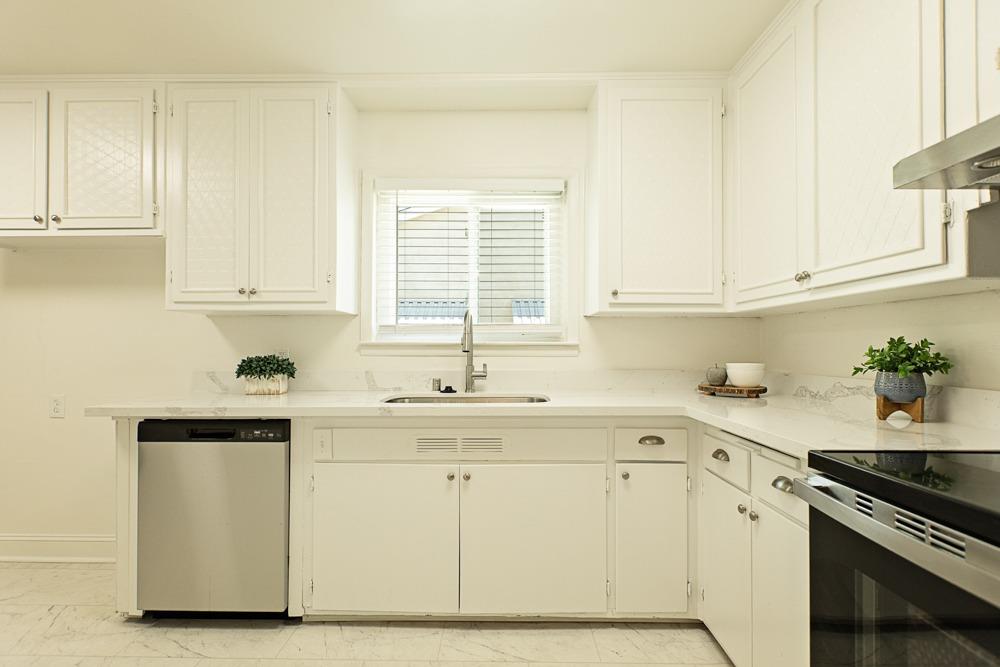 Detail Gallery Image 35 of 40 For 2011 W Sonoma Ave, Stockton,  CA 95204 - 3 Beds | 1 Baths
