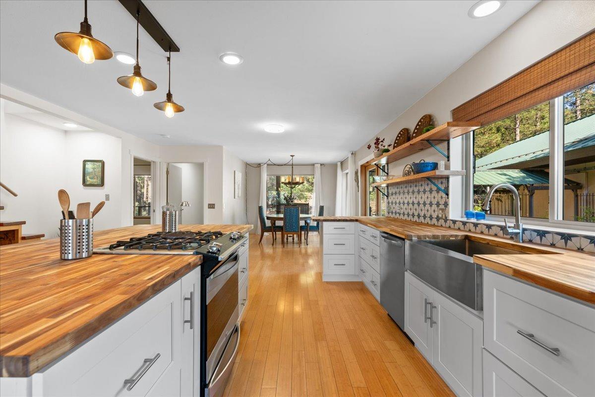 Detail Gallery Image 20 of 98 For 2840 Shanti Ln, Georgetown,  CA 95634 - 4 Beds | 3 Baths