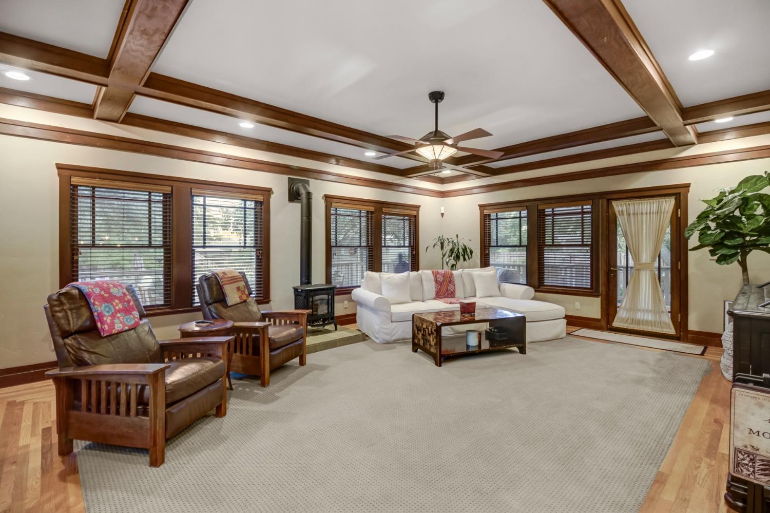 Detail Gallery Image 33 of 73 For 3232 Norris Ave, Sacramento,  CA 95821 - 4 Beds | 3 Baths