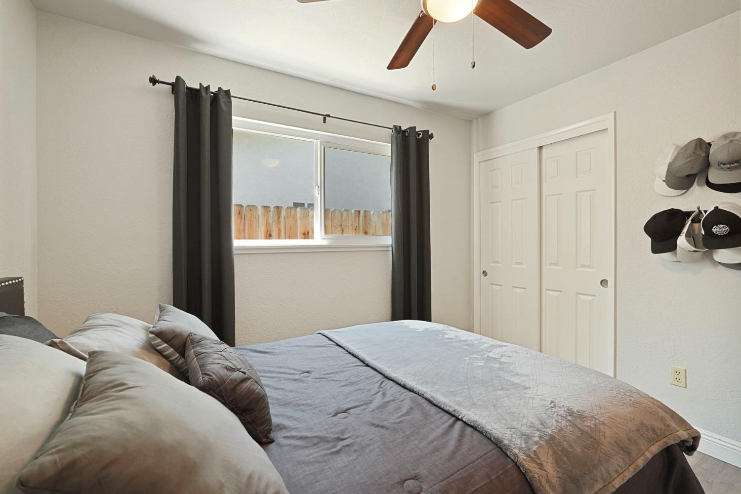 Detail Gallery Image 23 of 43 For 627 Tahoe Dr, Lodi,  CA 95242 - 3 Beds | 2 Baths
