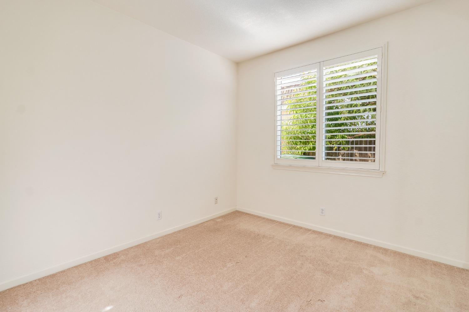 Detail Gallery Image 41 of 77 For 2080 Maximillian Ct, Los Banos,  CA 93635 - 4 Beds | 2/1 Baths