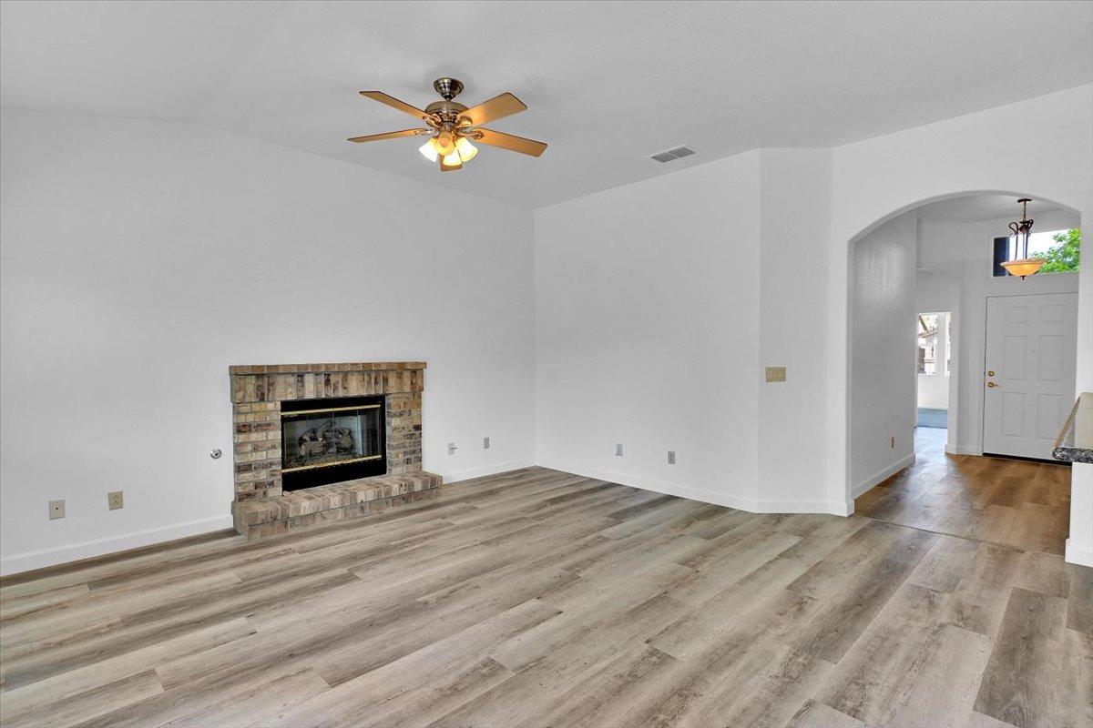Detail Gallery Image 16 of 46 For 9668 Harvest View Way, Sacramento,  CA 95827 - 3 Beds | 2 Baths